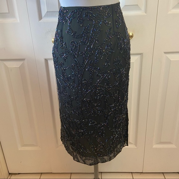 Designer Je Matadi Sean Mehta Beaded Event Skirt - Picture 8 of 12